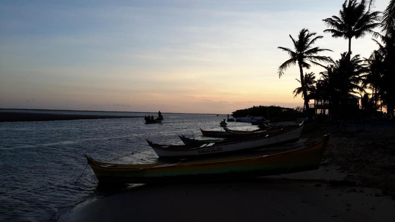 Chale Perto Da Praia Com Duas Suites E Varandao Pacatuba (Sergipe) Exterior foto