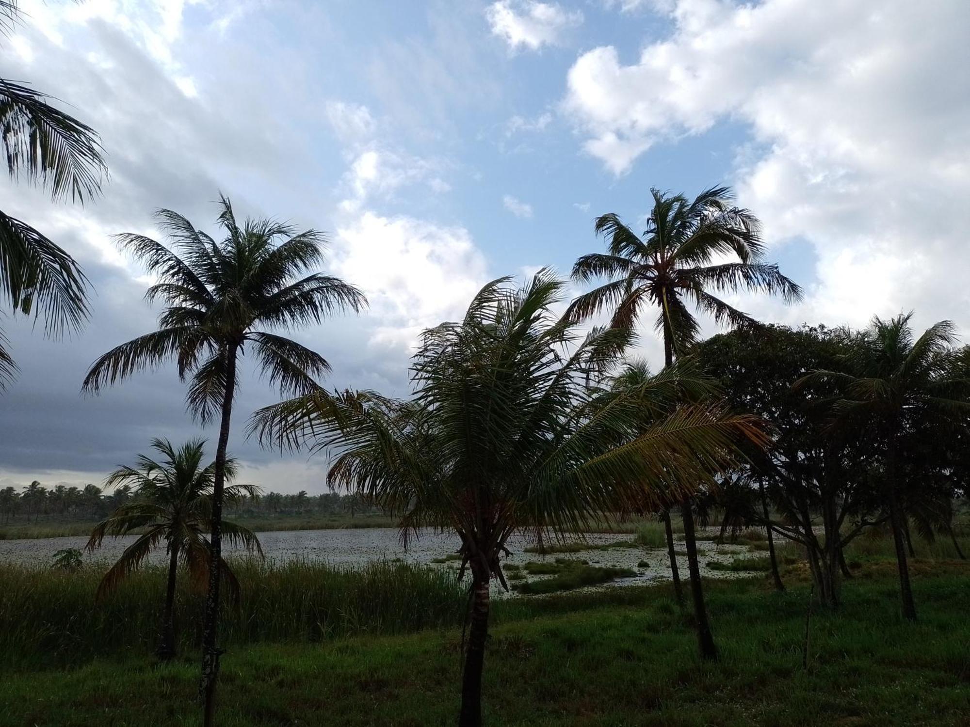 Chale Perto Da Praia Com Duas Suites E Varandao Pacatuba (Sergipe) Exterior foto