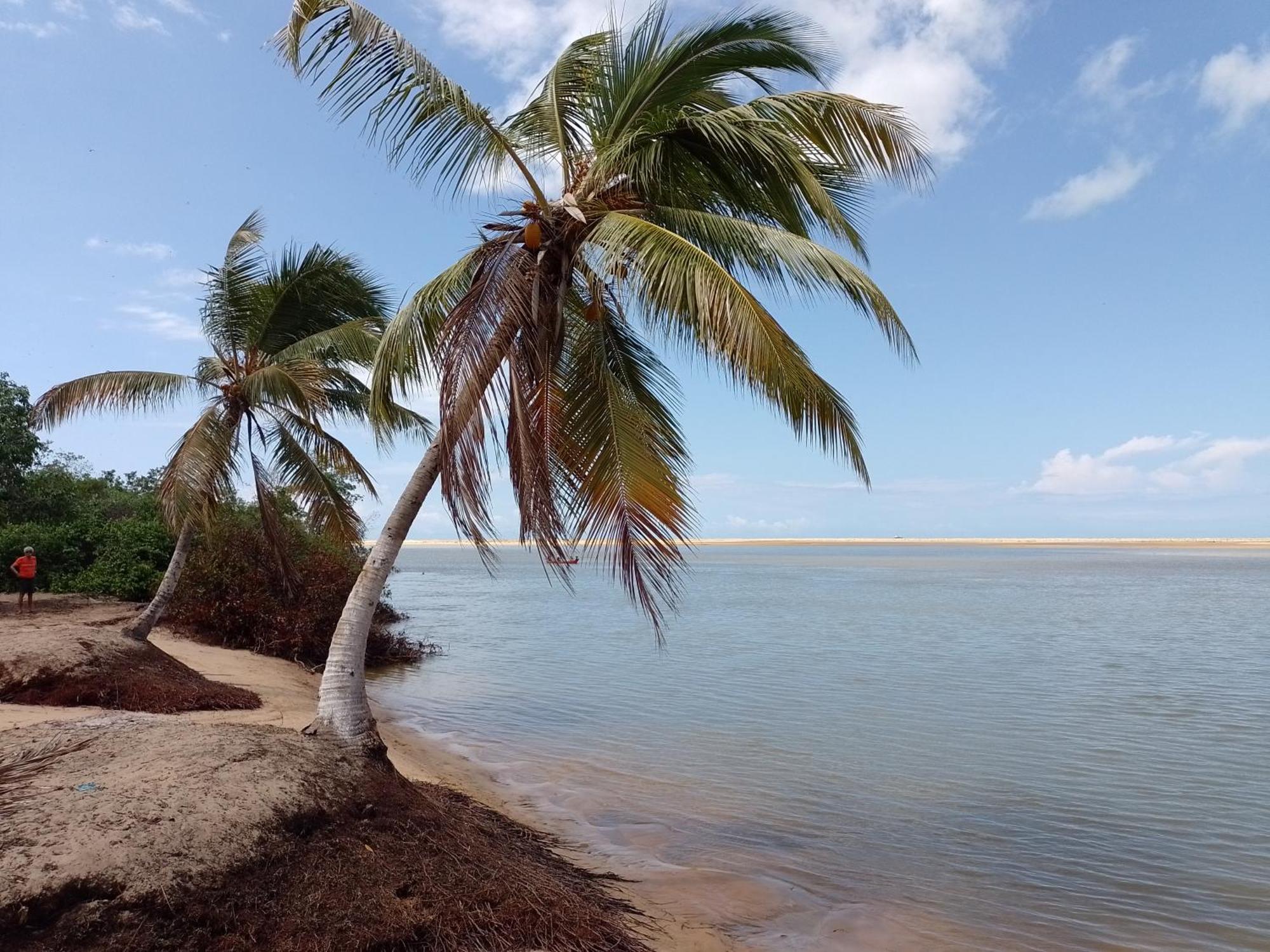 Chale Perto Da Praia Com Duas Suites E Varandao Pacatuba (Sergipe) Exterior foto